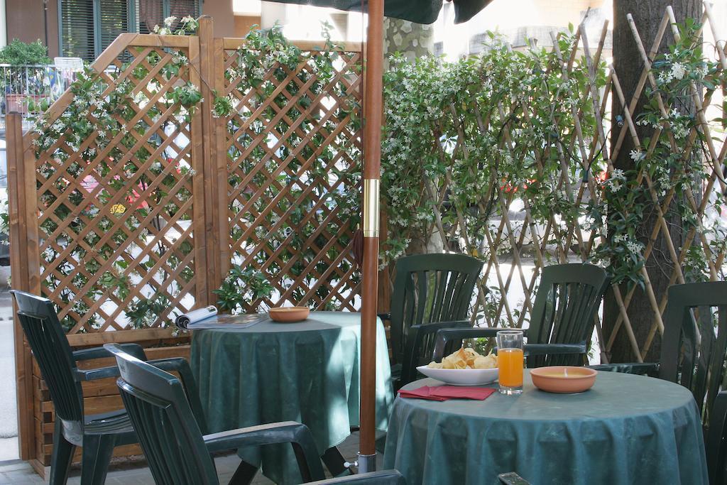 Hotel Villa Rossi Bellaria-Igea Marina Zewnętrze zdjęcie